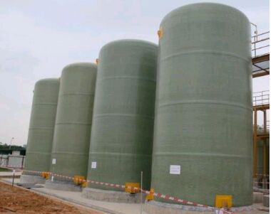 玻璃鋼酸堿罐雨季的保養(yǎng)常識及支座的四大類型 玻璃鋼酸堿罐