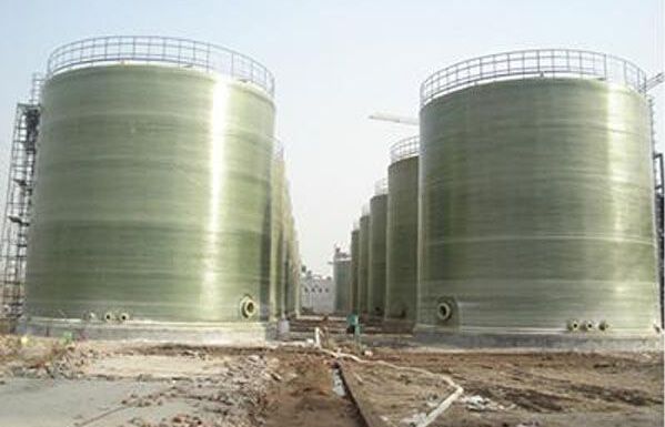 玻璃鋼罐性能優(yōu)越適用范圍廣泛 玻璃鋼罐